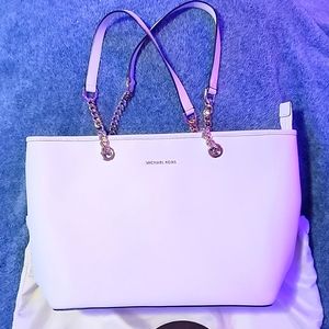 White Kors tote purse